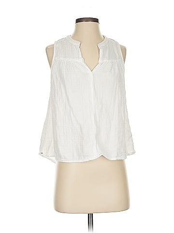 Xirena Sleeveless Blouse (view 1)