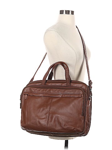 Wilsons Leather Messenger (view 2)