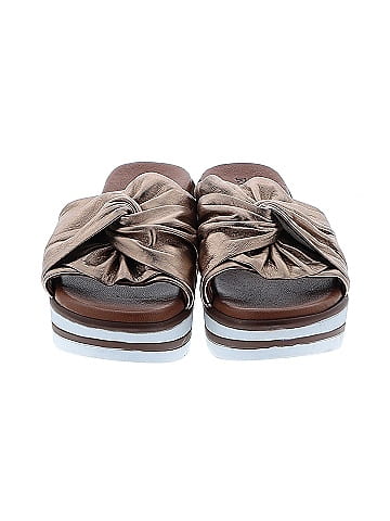 Ron White Wedges (view 2)