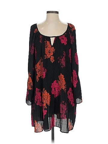 Avenue Casual Dress (view 1)