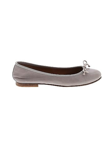 Margaux Flats (view 1)