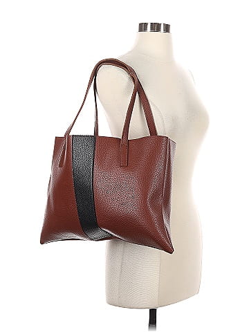 Vince Camuto Shoulder Bag (view 2)
