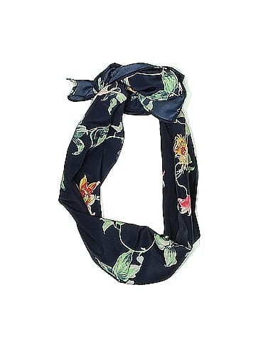 Unbranded Scarf (view 1)