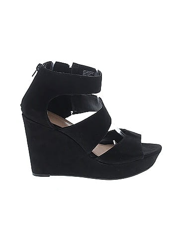 Christian Siriano for Payless Wedges (view 1)
