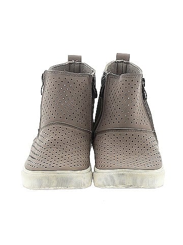 Pierre Dumas Sneakers (view 2)