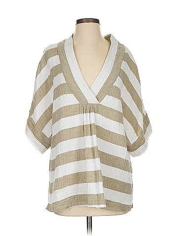 Ivy Jane 3/4 Sleeve Blouse (view 1)