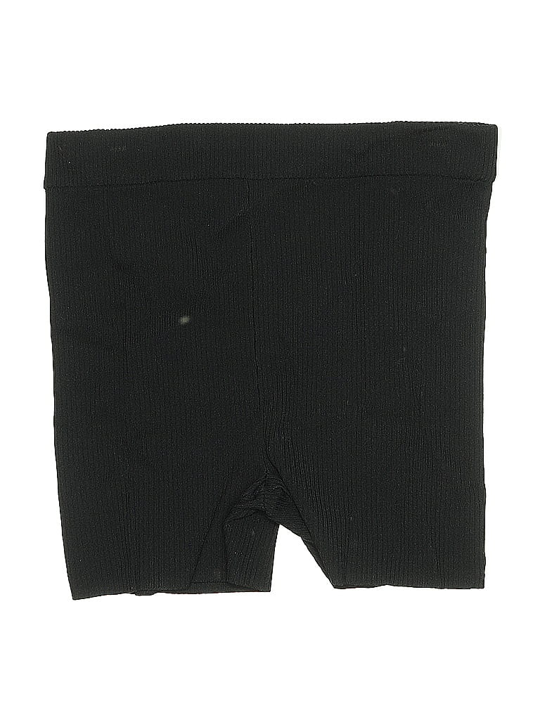 Pre-owned Primark Shorts In Black