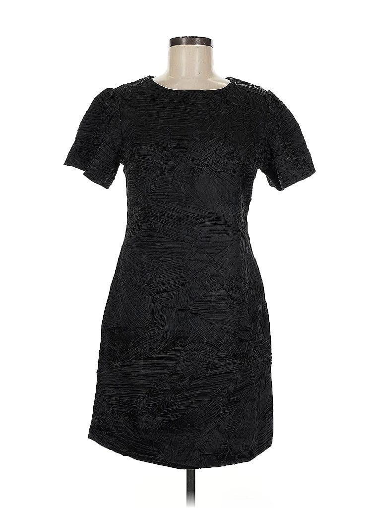 Click to view more detailed imagery on our partner's website Pre-owned Ella Casual Dress In Black