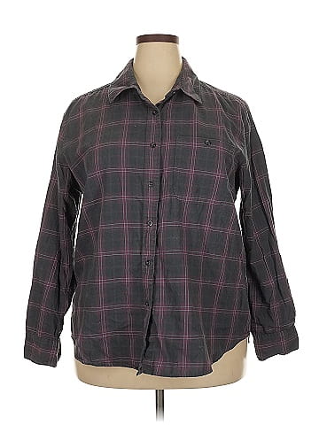 Lee Long Sleeve Button-Down Shirt (view 1)