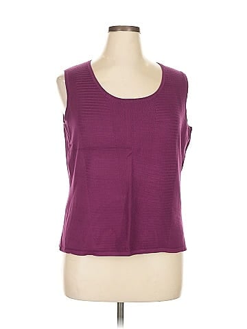 Wendy Williams Sleeveless T-Shirt (view 1)