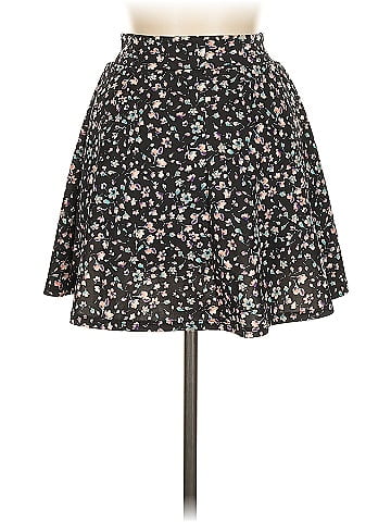 Charlotte Russe Casual Skirt (view 2)