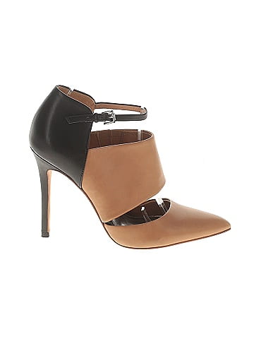 Coach Heels (view 1)