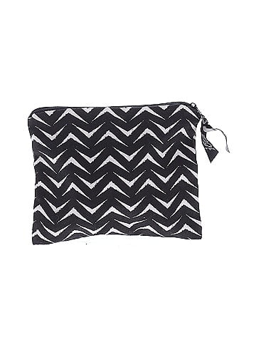 iōta chic Makeup Bag (view 2)