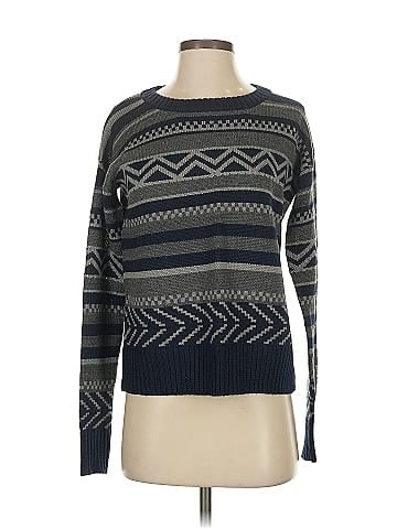 BB Dakota Pullover Sweater (view 1)