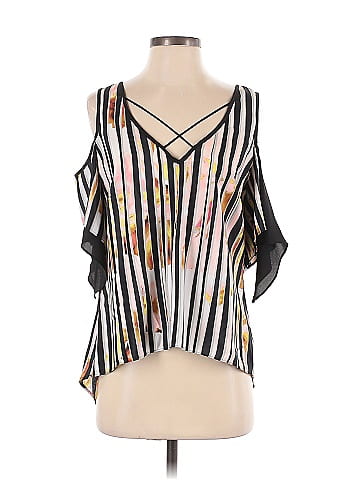 Bisou Bisou Sleeveless Blouse (view 1)