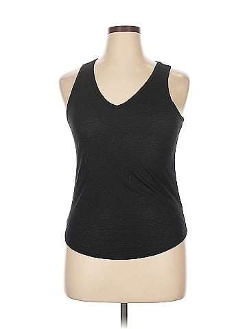 Bella Tank Top (view 1)