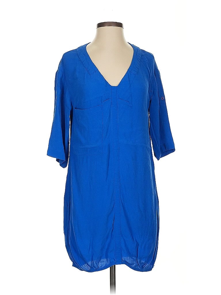 Click to view more detailed imagery on our partner's website Pre-owned Bcbgmaxazria Casual Dress In Blue