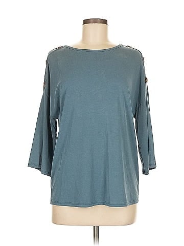 Gyft 3/4 Sleeve Top (view 1)