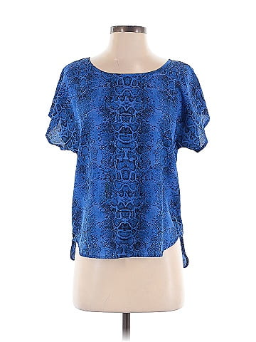 Violet & Claire Short Sleeve Blouse (view 1)