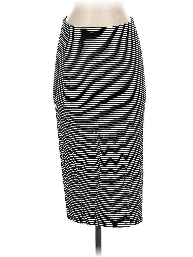 Pre-owned Old Navy Casual Skirt In Black