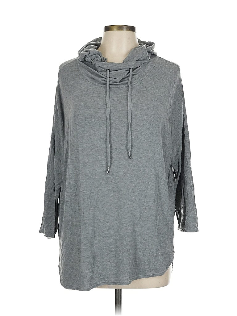 Pre-owned Avia Poncho In Gray