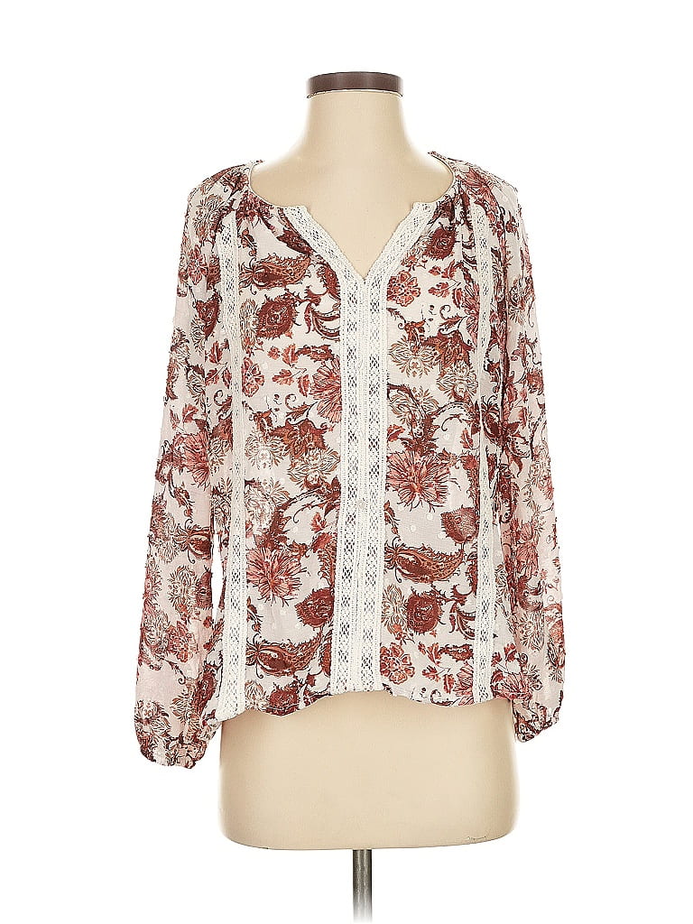 3/4 Tie Sleeve Pleat Neck Bubble Blouse in Ivory - Plus
