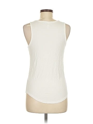 Magic Fit Sleeveless T-Shirt (view 2)
