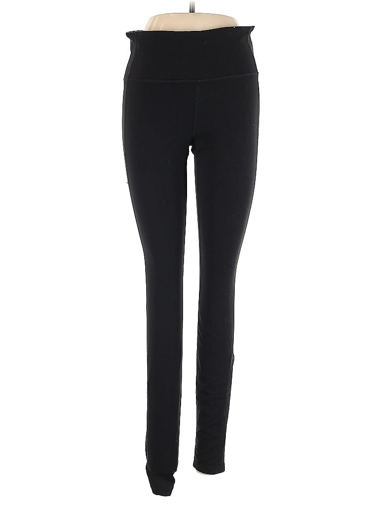 Click to view more detailed imagery on our partner's website Pre-owned Athleta Active Pants In Black