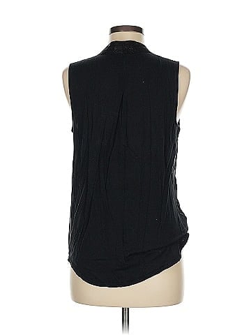Trouve Sleeveless Blouse (view 2)