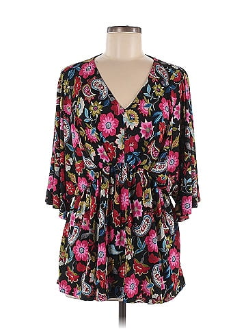 Dear Scarlett 3/4 Sleeve Blouse (view 1)