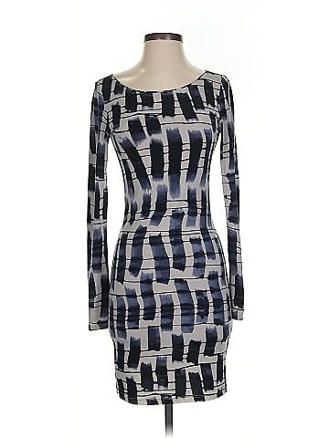 Alice + Olivia Casual Dress (view 1)