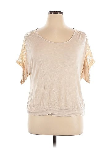 Vanity Short Sleeve Top (view 1)