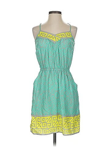 Alice & Trixie Casual Dress (view 1)