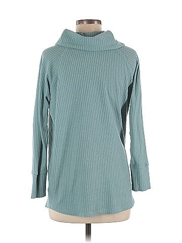 Jessica Simpson Maternity Thermal Top (view 2)
