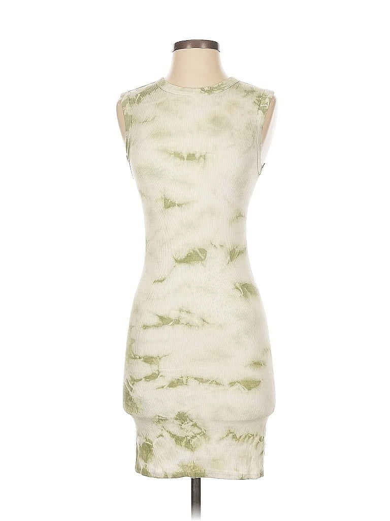 Click to view more detailed imagery on our partner's website Pre-owned Enza Costa Cocktail Dress In White