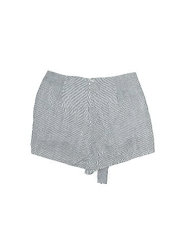 L'Atiste by Amy Shorts (view 2)
