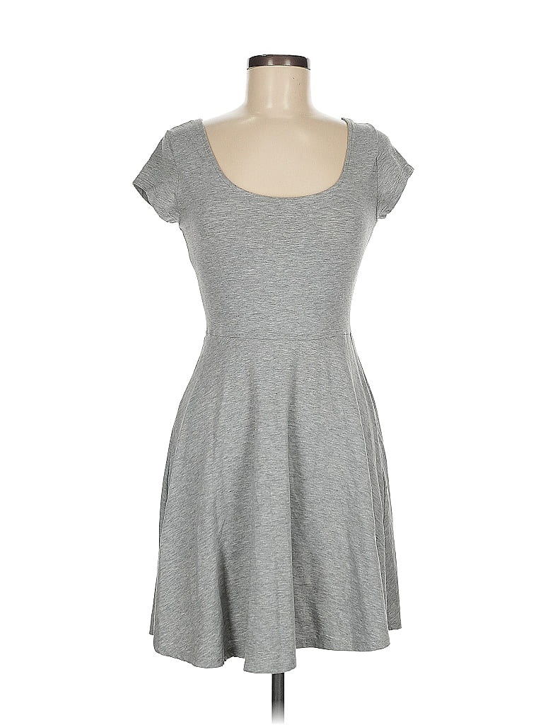 Pre-owned Enough About Me Casual Dress In Gray
