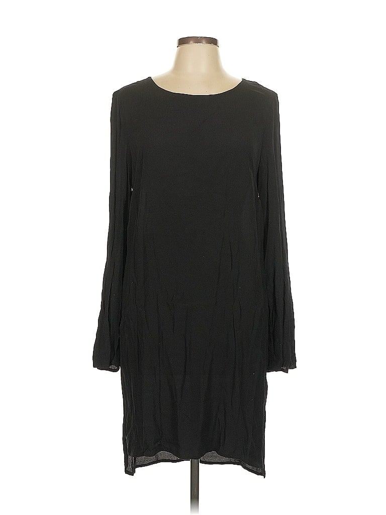 Pre-owned Wayf Casual Dress In Black