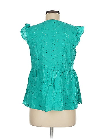 Andree by UNIT Sleeveless Blouse (view 2)