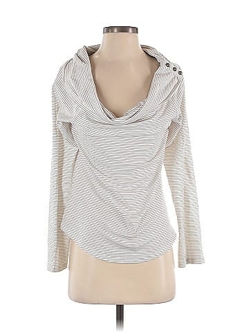 Mia Joy Long Sleeve Top (view 1)
