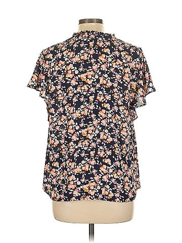 Counterparts Short Sleeve Blouse (view 2)