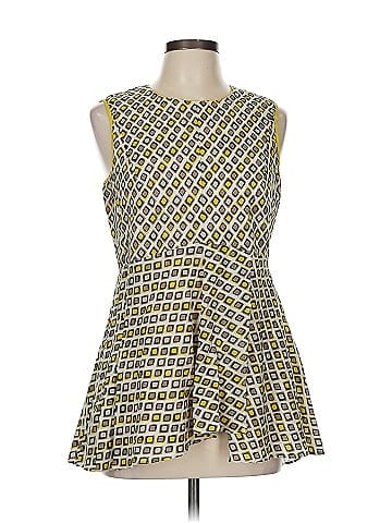 Piazza Sempione Sleeveless Blouse (view 1)