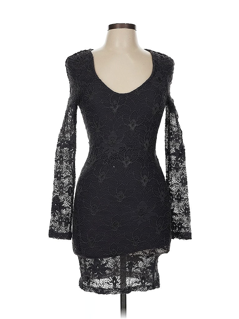 Click to view more detailed imagery on our partner's website Pre-owned Nightcap Cocktail Dress In Black