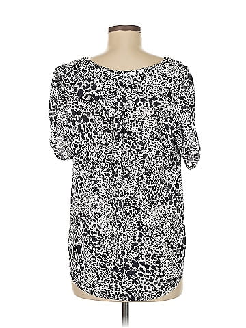 Jones & Co Short Sleeve Blouse (view 2)