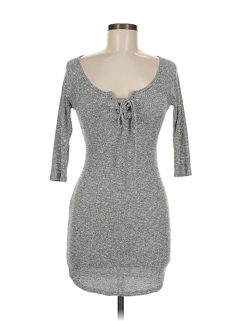 Pre-owned Better Be Casual Dress In Gray