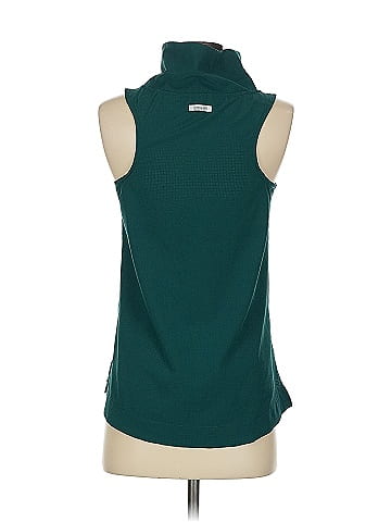 Oiselle Sleeveless Blouse (view 2)