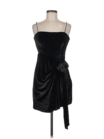 Cinq à Sept Cocktail Dress (view 1)