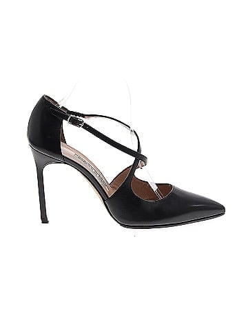 Manolo Blahnik Leather Tugia Criss-Cross Pumps 105mm (view 1)