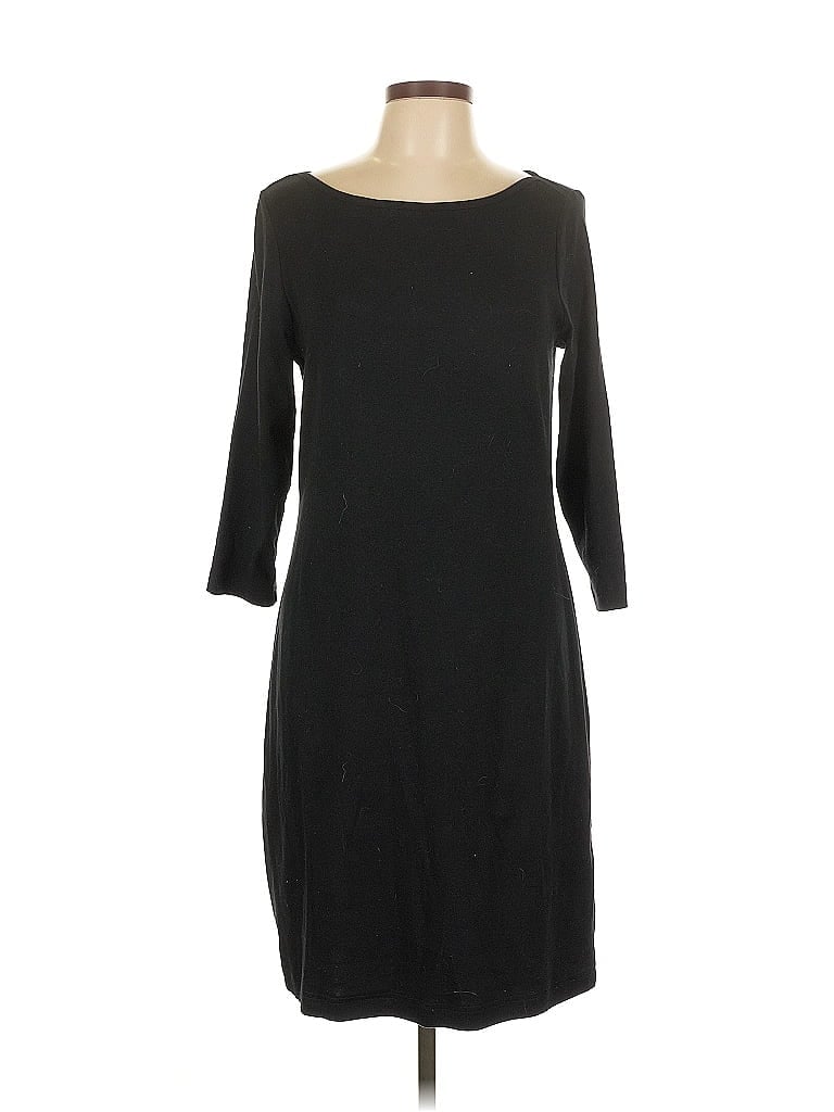Click to view more detailed imagery on our partner's website Pre-owned Gap Casual Dress In Black