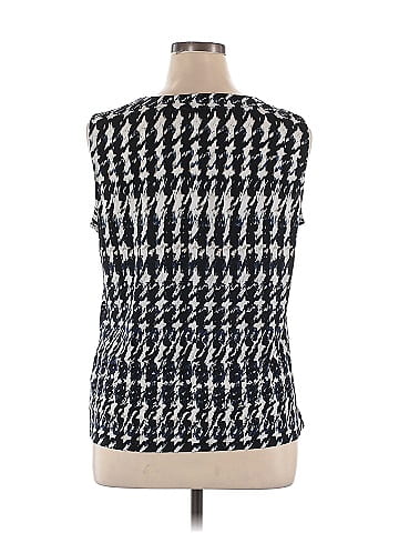 Kasper Sleeveless Blouse (view 2)